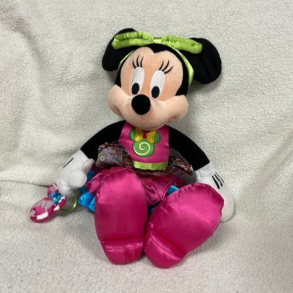 Disney Parks Candy Minnie Mouse Plush, LIKE NEW! Has her own little purse! - Picture 6 of 7